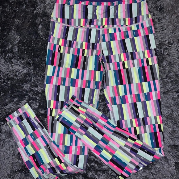 Victoria's Secret Pants - VSX leggings